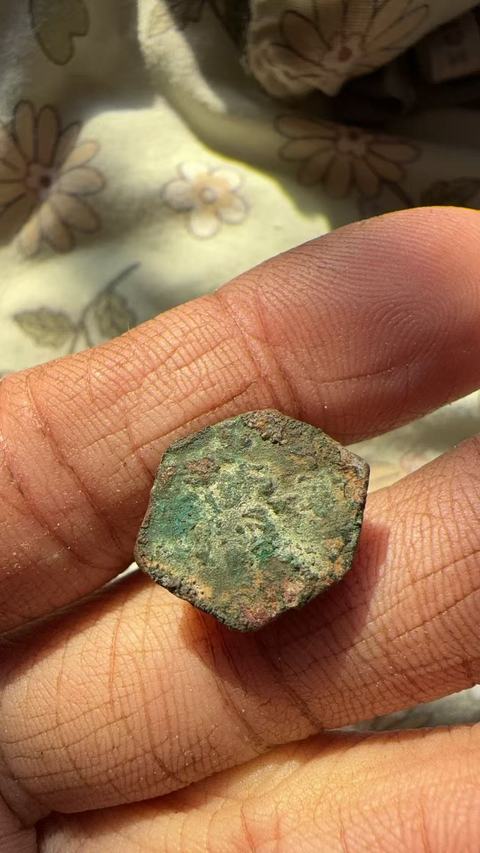 古玩銅器銅菩薩立像真品鑒賞圖