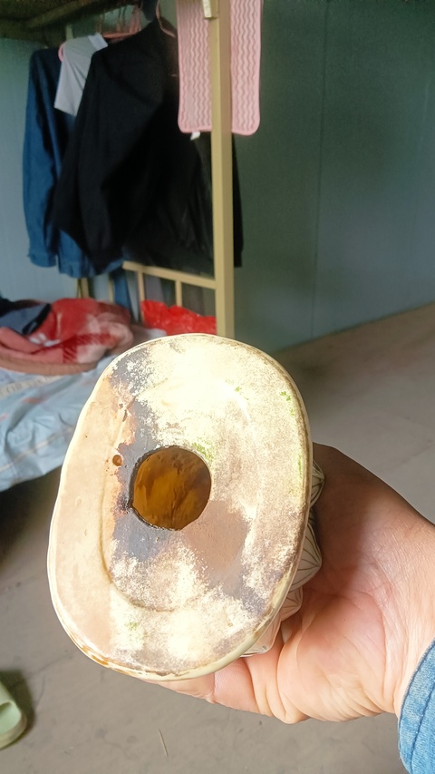 古玩陶瓷白釉觀音菩薩造像真品鑒賞圖