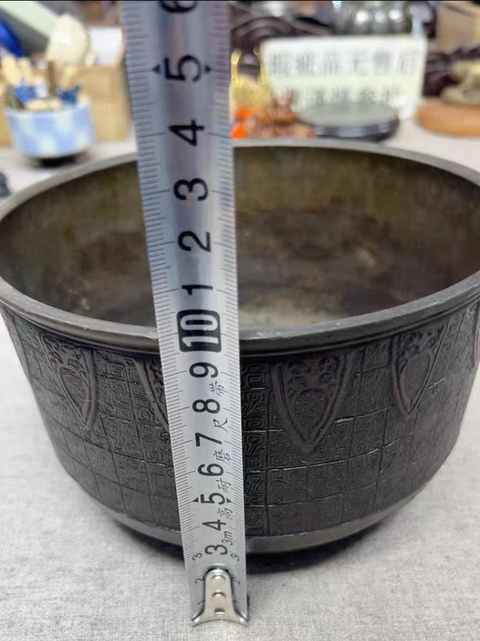 古玩銅器缽式爐真品鑒賞圖
