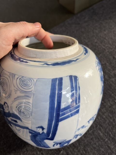 古玩陶瓷清康熙加官晉爵故事圖罐真品鑒賞圖