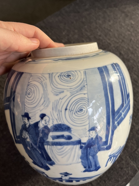 古玩陶瓷清康熙加官晉爵故事圖罐真品鑒賞圖