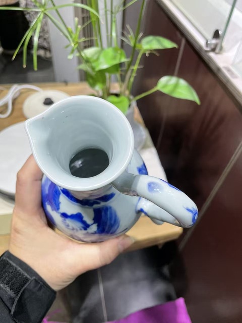 古玩陶瓷明崇禎 青花人物紋茶壺真品鑒賞圖