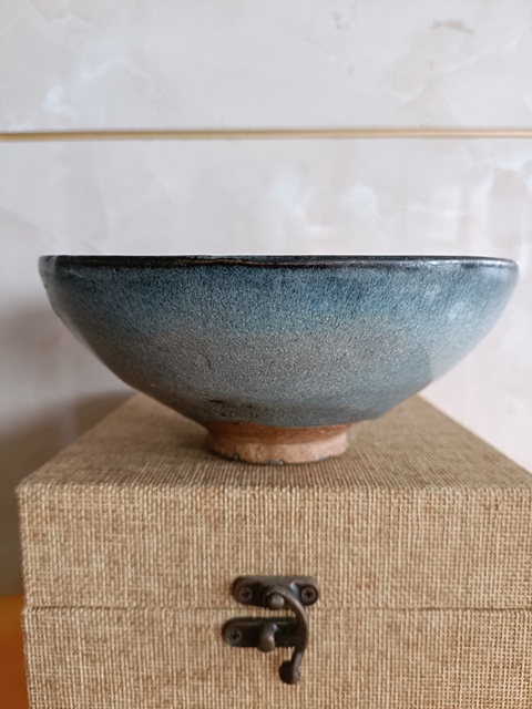 古玩陶瓷鈞窯天藍釉碗真品鑒賞圖