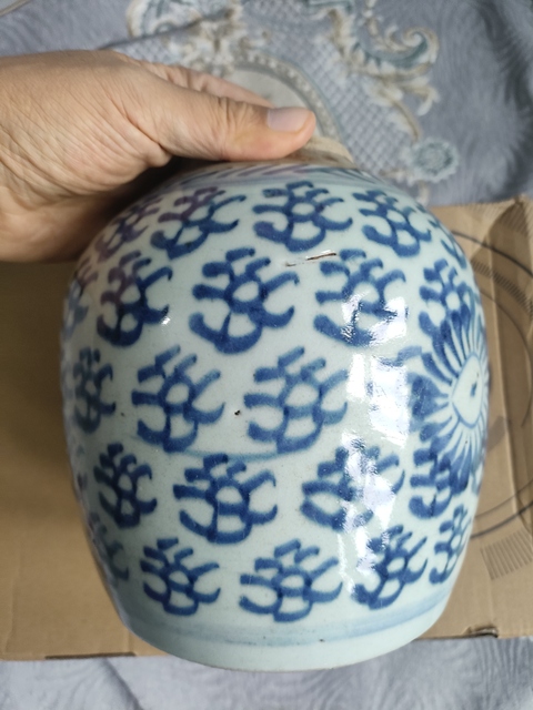 古玩陶瓷青花鳳眼罐真品鑒賞圖