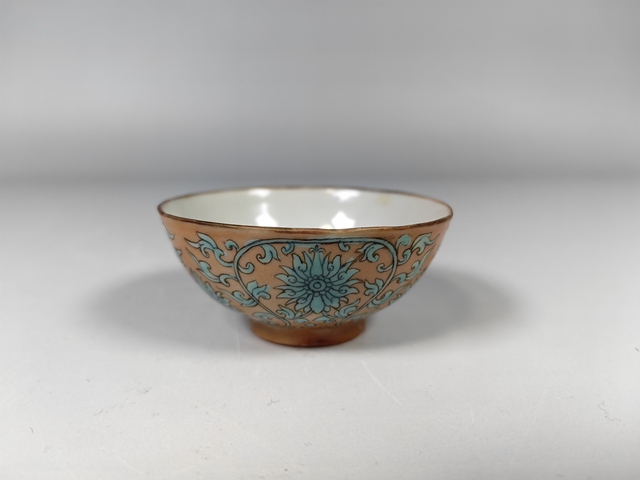 古玩陶瓷同治粉彩花卉紋茶園真品鑒賞圖