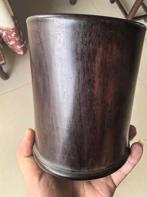 古玩雜項紫檀木雕筆筒真品鑒賞圖