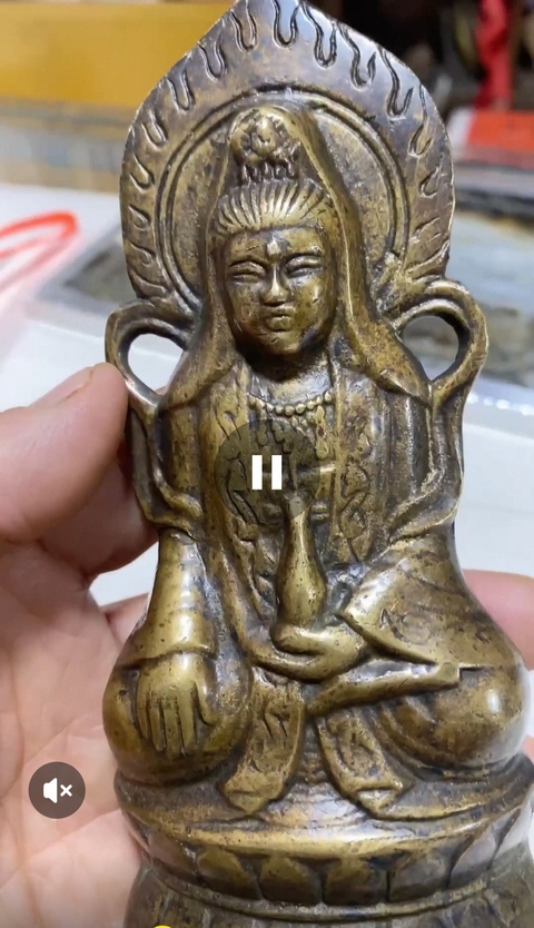 古玩銅器銅觀音真品鑒賞圖