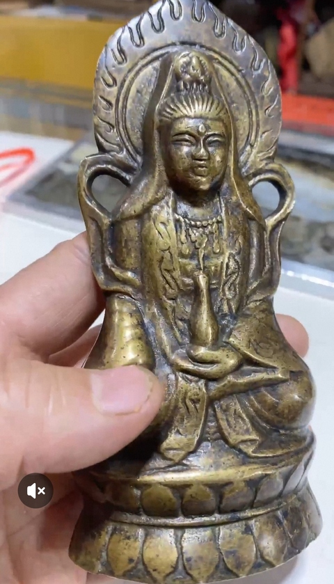 古玩銅器銅觀音真品鑒賞圖