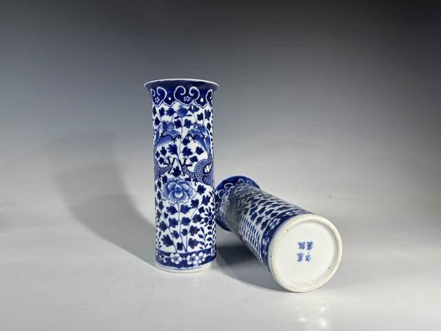 古玩陶瓷瓶真品鑒賞圖