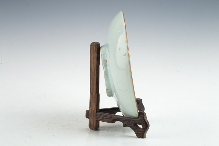 古玩陶瓷清早·青花洞石秋葉紋盤真品鑒賞圖