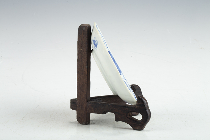 古玩陶瓷清康熙·青花松鼠葡萄紋杯碟一套真品鑒賞圖