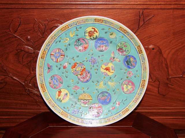 古玩陶瓷民國?松石綠地粉彩皮球花紋盤（精品）拍賣，當前價格888元