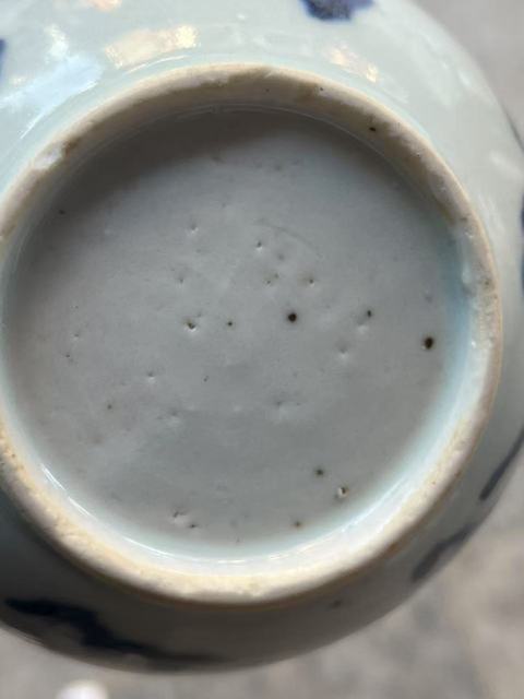 古玩陶瓷青花云鳳紋膽瓶真品鑒賞圖