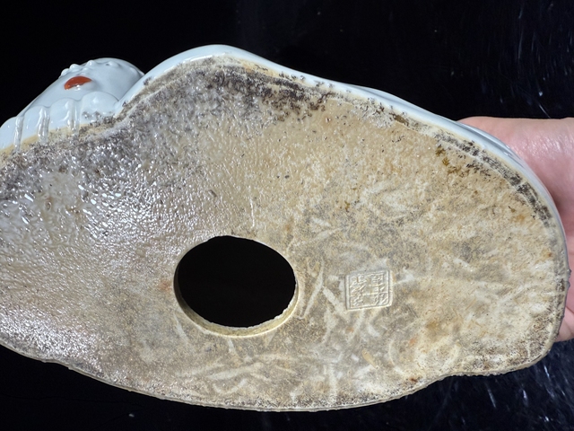 古玩陶瓷白彌勒佛塑像真品鑒賞圖