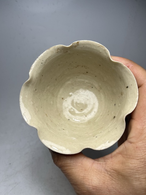 古玩陶瓷青白釉花口高足杯真品鑒賞圖