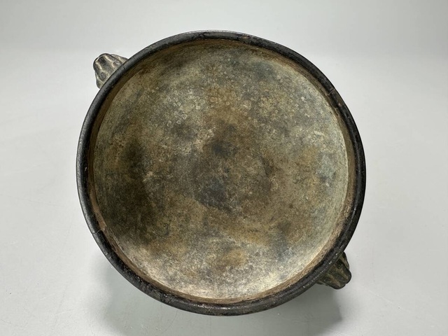 古玩銅器爐子真品鑒賞圖