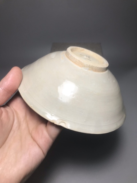 古玩陶瓷（宋代）青白釉刻花蓖紋斗笠碗拍賣，當前價格0元