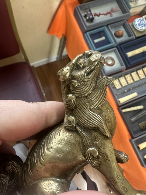古玩銅器銅獅子真品鑒賞圖