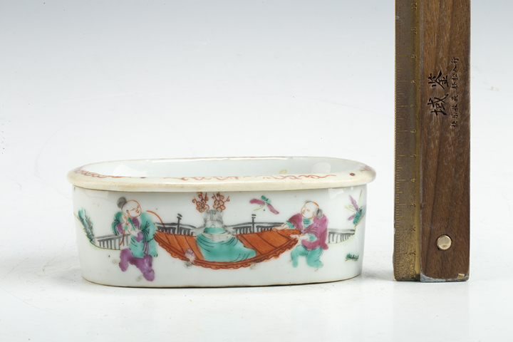 古玩陶瓷清晚·粉彩五子奪魁紋刨花缸真品鑒賞圖