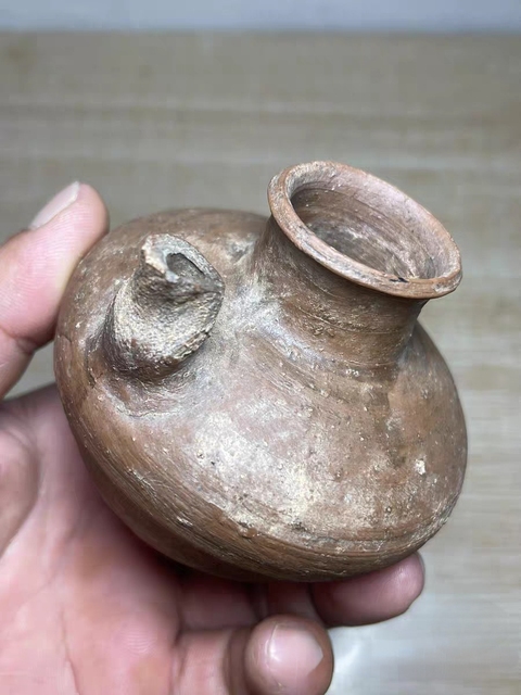 古玩陶瓷洪塘窯水滴真品鑒賞圖