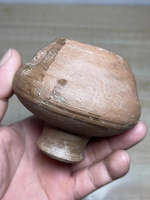 古玩陶瓷洪塘窯水滴真品鑒賞圖