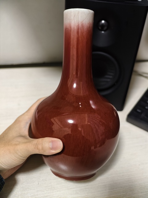 古玩陶瓷郎紅釉天球瓶真品鑒賞圖