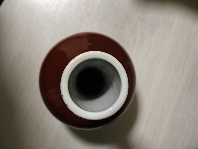 古玩陶瓷郎紅釉天球瓶真品鑒賞圖