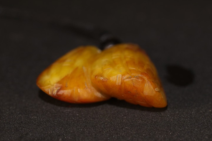 古玩玉器地方料瓜果件真品鑒賞圖