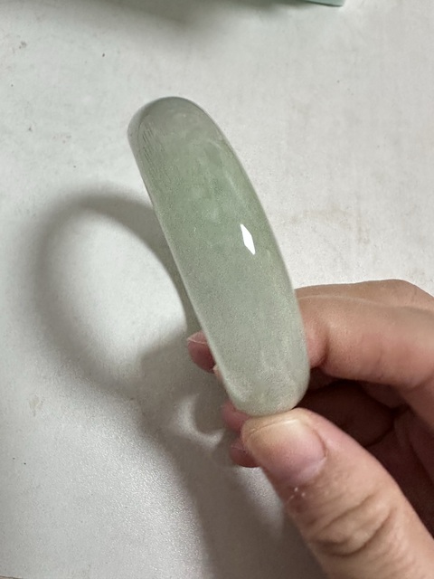 古玩玉器翡翠手鐲真品鑒賞圖