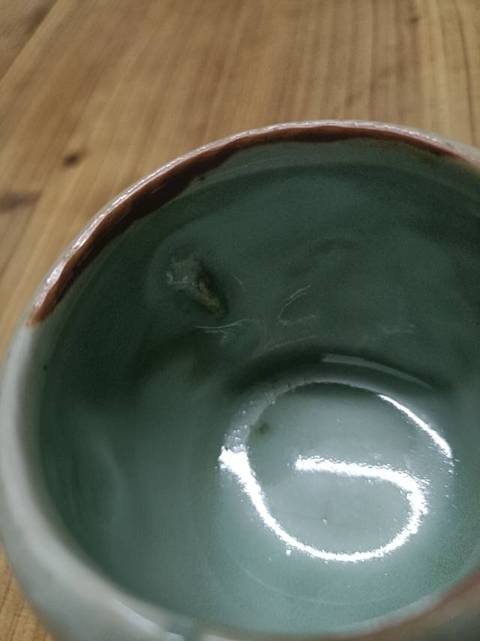 古玩陶瓷青釉印花魚(yú)紋罐真品鑒賞圖