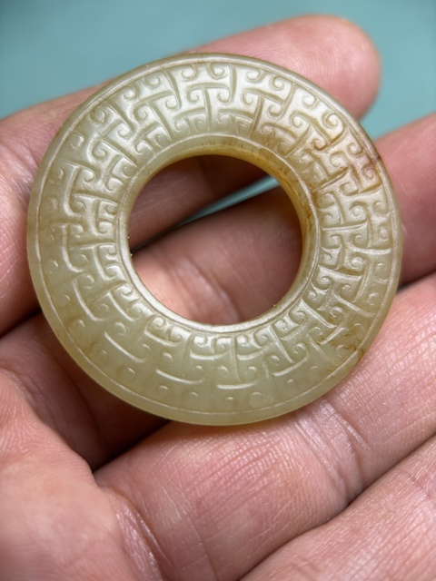 古玩玉器漢代黃玉帶工環(huán)真品鑒賞圖