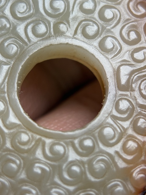 古玩玉器漢代谷紋出廓璧拍賣，當前價格38600元