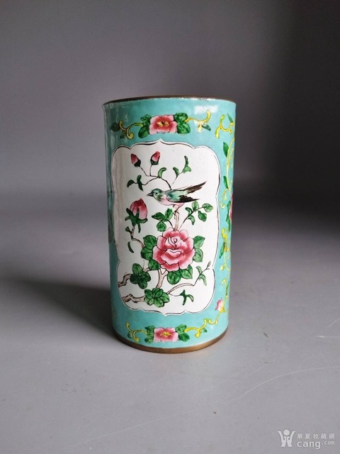 古玩銅器筆筒真品鑒賞圖