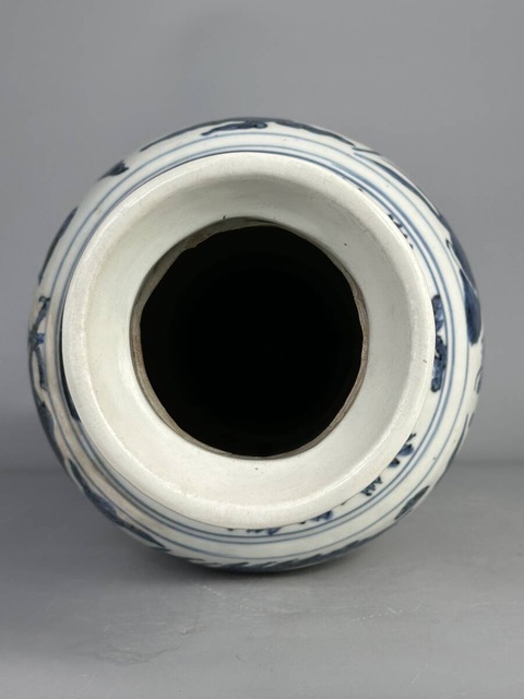 古玩陶瓷龍紋青花瓶真品鑒賞圖