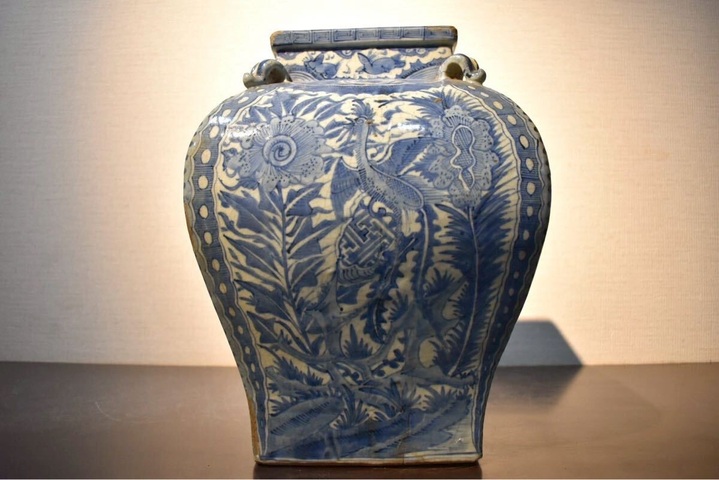 古玩陶瓷青花鳳穿牡丹圖四系罐真品鑒賞圖