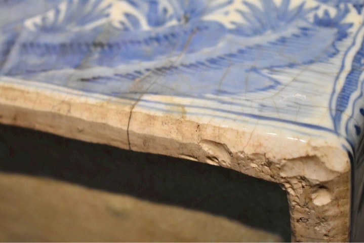 古玩陶瓷青花鳳穿牡丹圖四系罐真品鑒賞圖