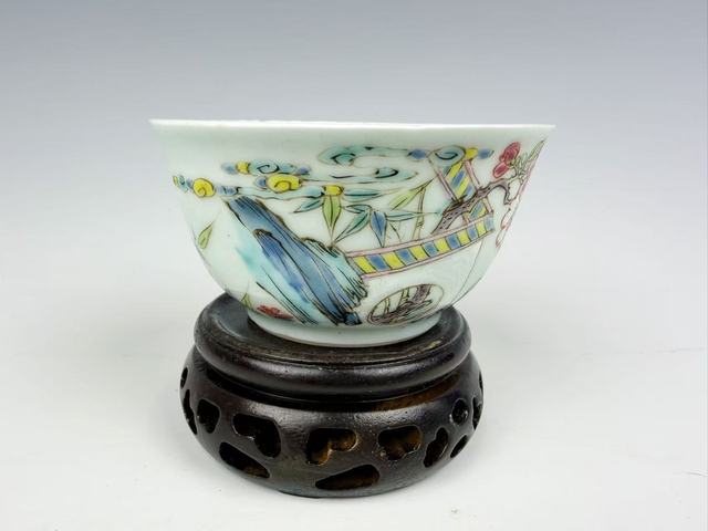 古玩陶瓷清雍正·粉彩安居樂業杯拍賣，當前價格0元