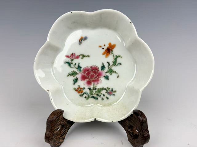 古玩陶瓷清雍正·粉彩花卉花口洗真品鑒賞圖