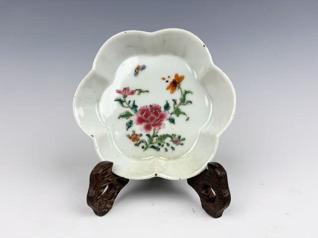 古玩陶瓷清雍正·粉彩花卉花口洗真品鑒賞圖