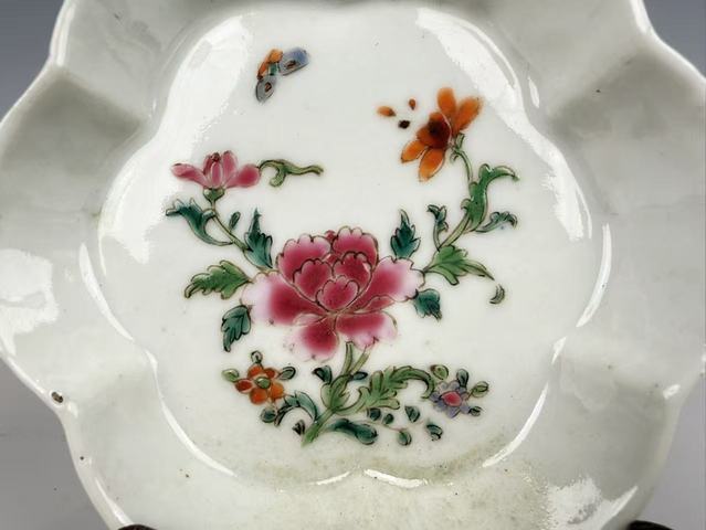 古玩陶瓷清雍正·粉彩花卉花口洗真品鑒賞圖