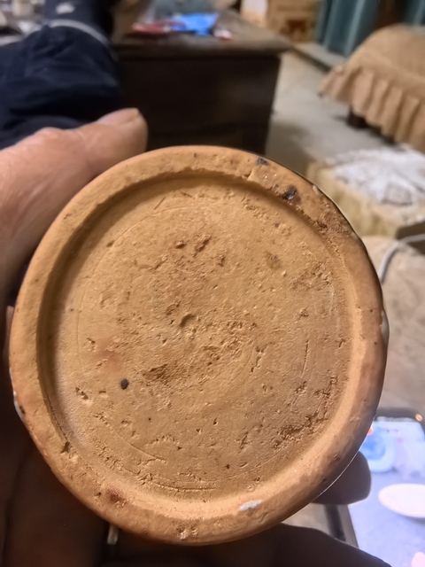 古玩陶瓷青花花卉紋罐真品鑒賞圖