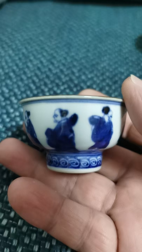 古玩陶瓷日本風(fēng)格青花人物真品鑒賞圖