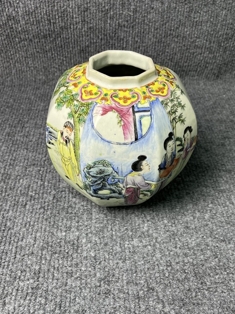 古玩陶瓷粉彩人物故事紋八方罐真品鑒賞圖