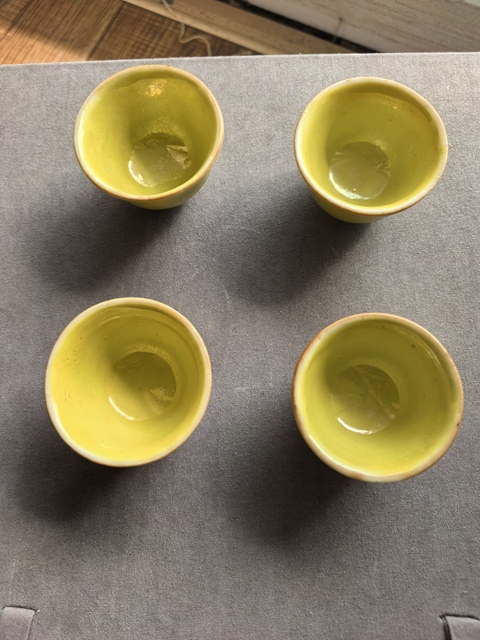 古玩陶瓷黃釉杯真品鑒賞圖