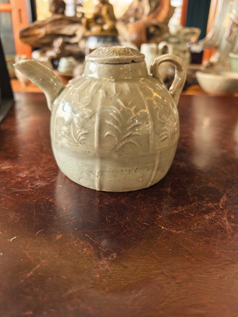 古玩陶瓷青白釉花卉紋水滴真品鑒賞圖