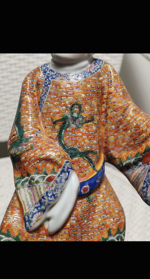 古玩陶瓷粉彩人物瓷塑像真品鑒賞圖