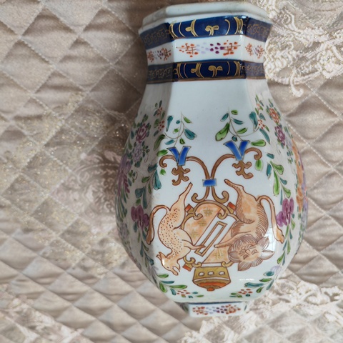 古玩陶瓷廣彩花卉紋將軍罐真品鑒賞圖