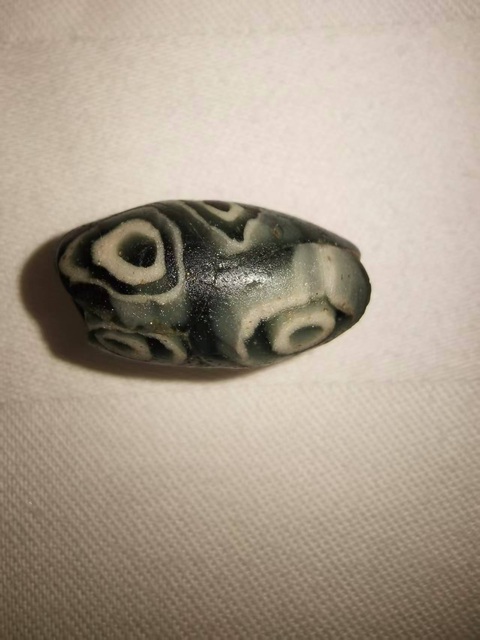 古玩雜項琉璃珠真品鑒賞圖