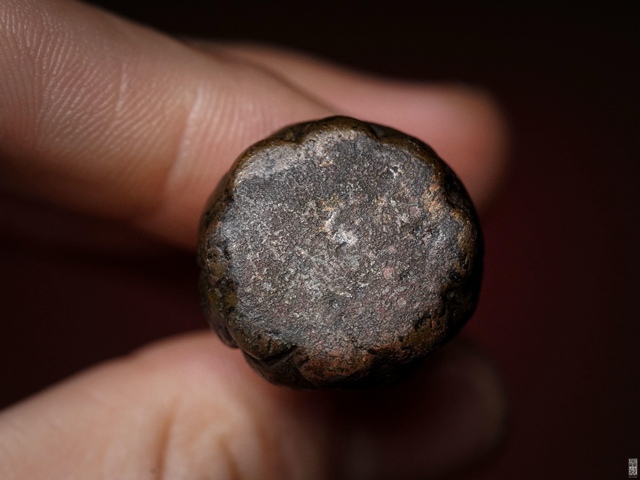 古玩銅器造像真品鑒賞圖