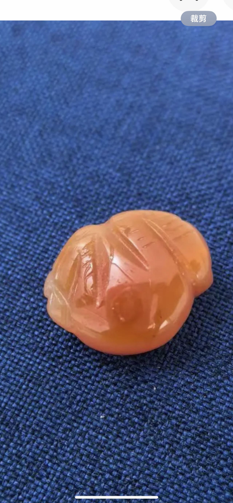 古玩玉器瑪瑙雕“猴子墜飾”真品鑒賞圖